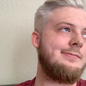 Meet your Posher, Logan
